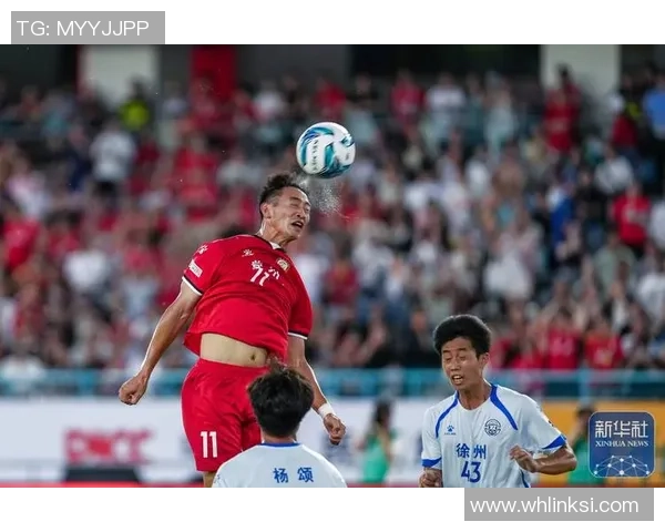 中国15号足球球星是谁 详细解析其个人成就与赛场表现