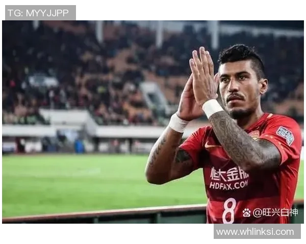 中国足球球星高清大图集展现顶尖球员风采与精彩瞬间