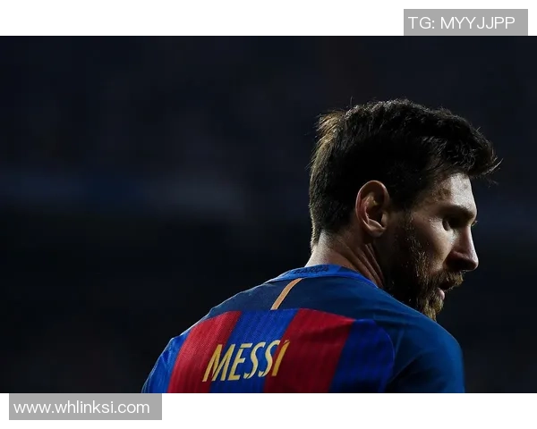 在足球世界中几乎没有争议的球星是谁其光辉如何照耀球迷心中